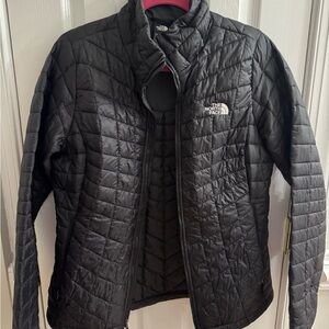 The North Face Women's Medium Black Quilted Jacket